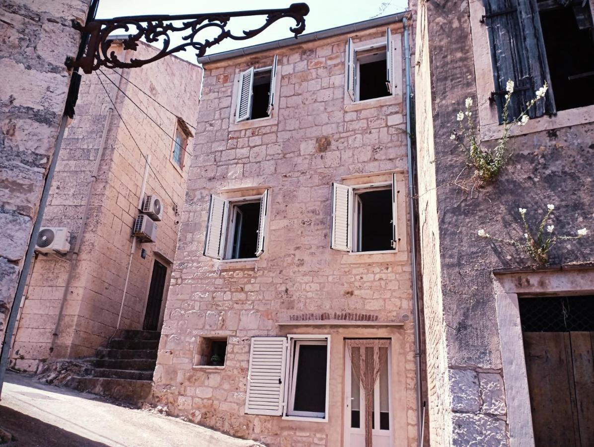 Ana Apartments Vis Exterior photo